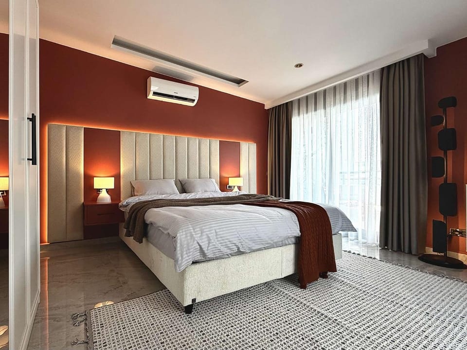 Bed, Bedroom, air conditioner