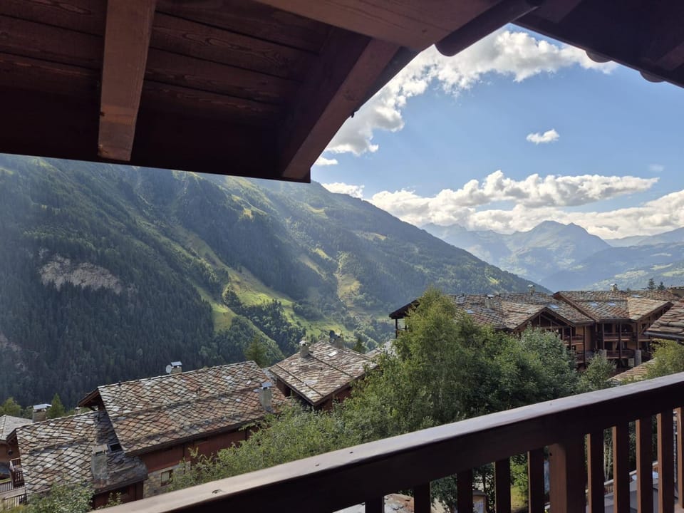 View (from property/room), Mountain view