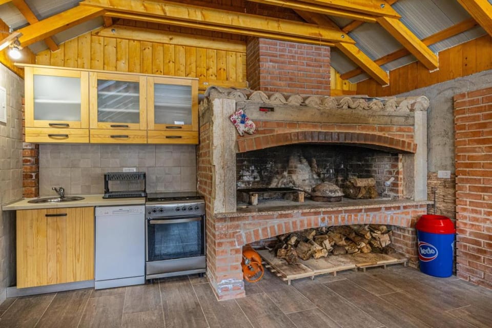D&D kuća za odmor House in Primorje-Gorski Kotar County