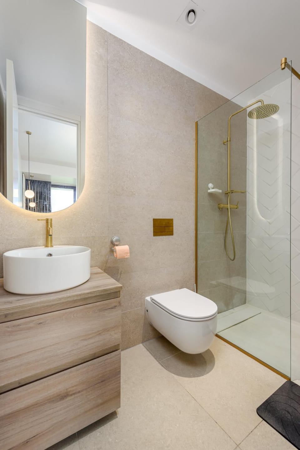 Shower, Toilet, Bathroom