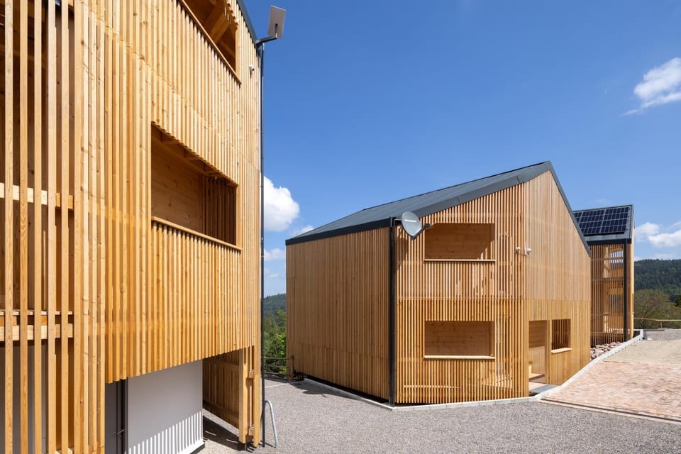 Property building, Day