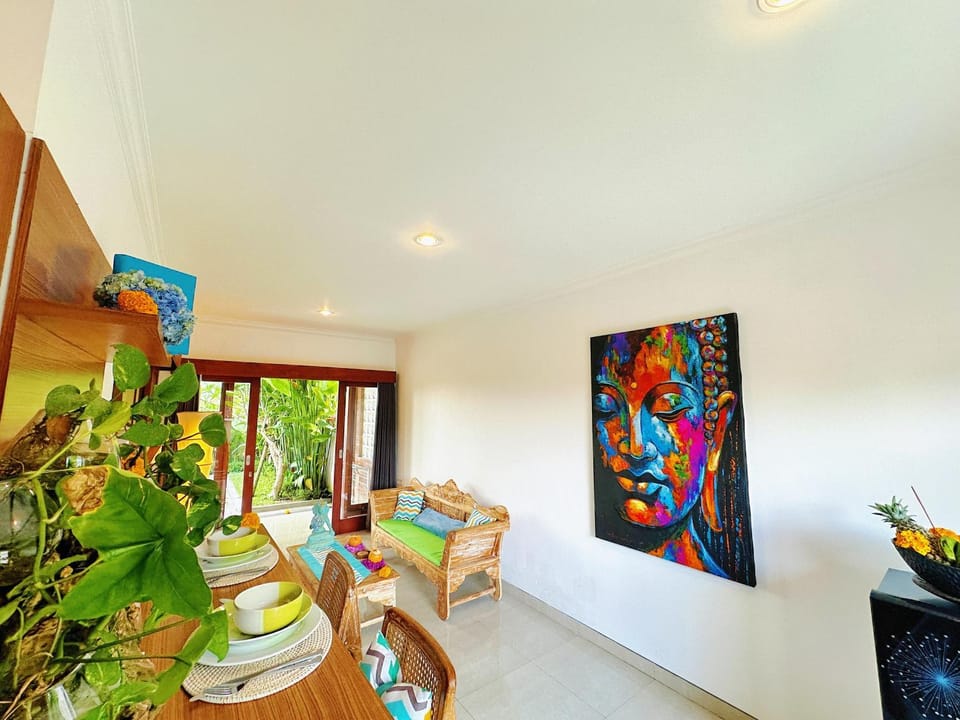 Living room, Decorative detail