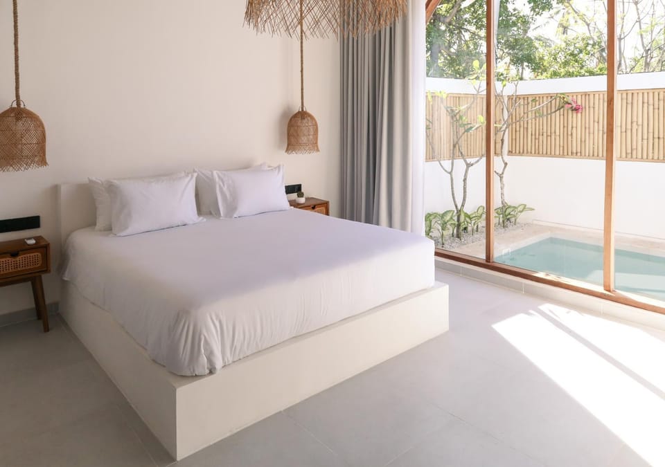 Bed, Photo of the whole room, Bedroom, Pool view