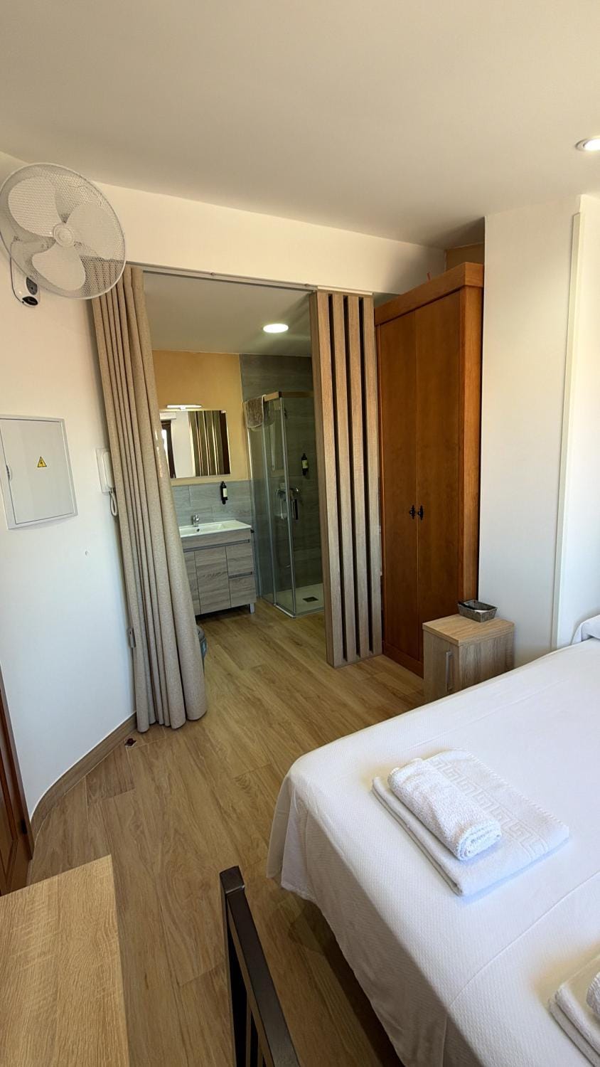 Bed, Bedroom, wardrobe