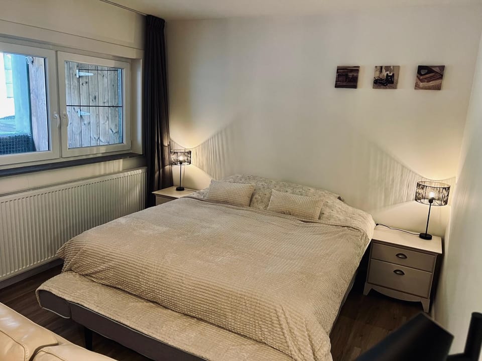 Ground Floor Suite Near City & Nature Genk Bed and Breakfast in Flanders