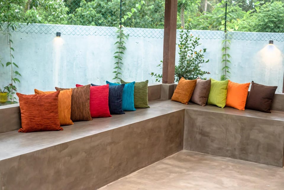 Garden, Balcony/Terrace, Seating area, Garden view