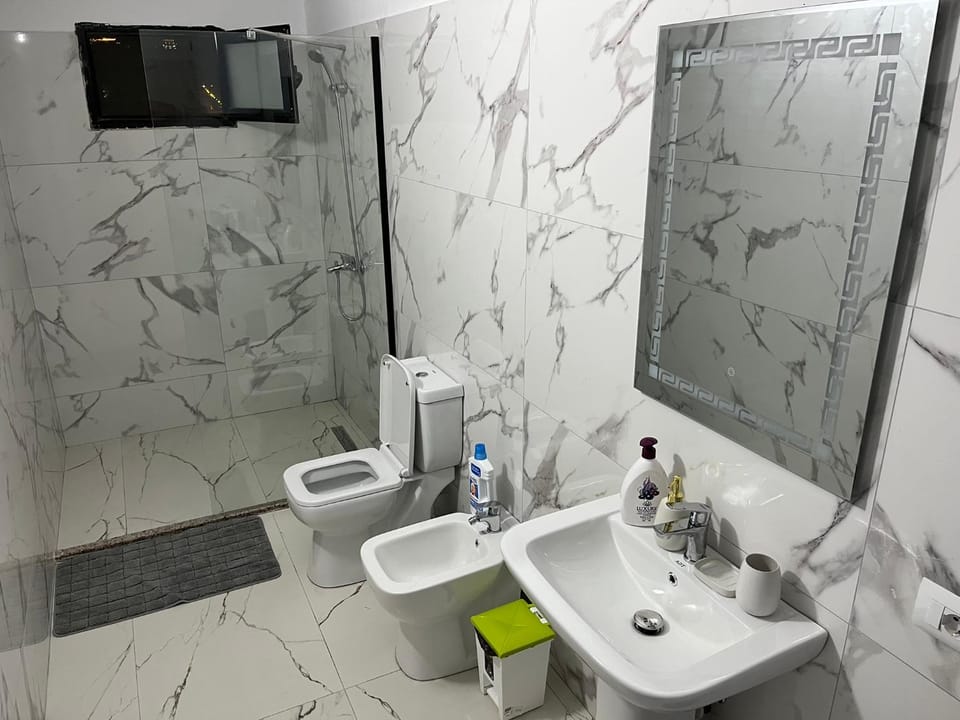 Shower, Toilet, Bathroom