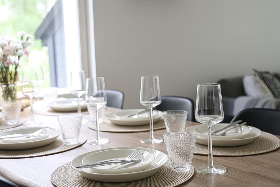 Food and drinks, Dining area