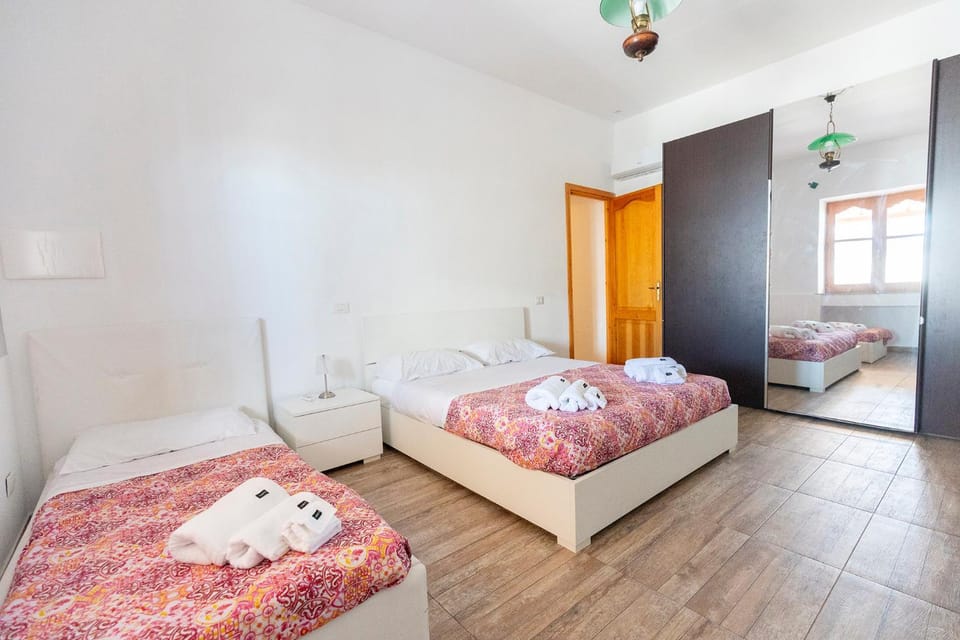 Bed, Photo of the whole room, Bedroom, towels, wardrobe