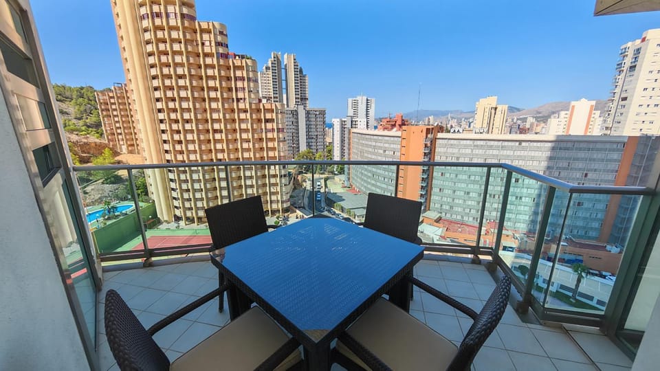 Day, Balcony/Terrace, City view