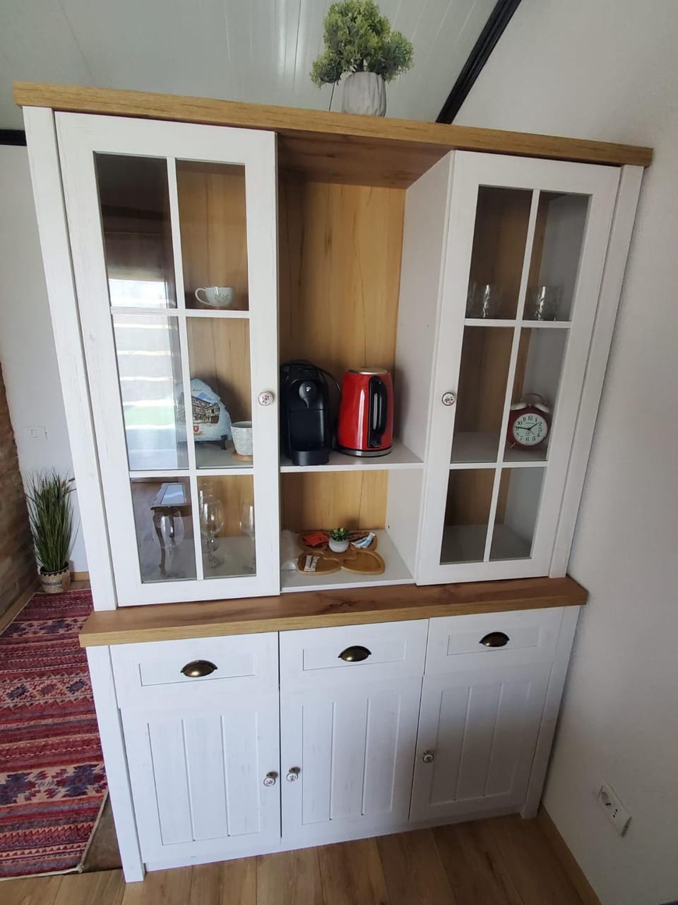 Coffee/tea facilities