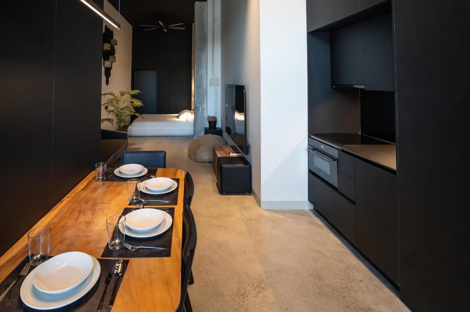 Kitchen or kitchenette