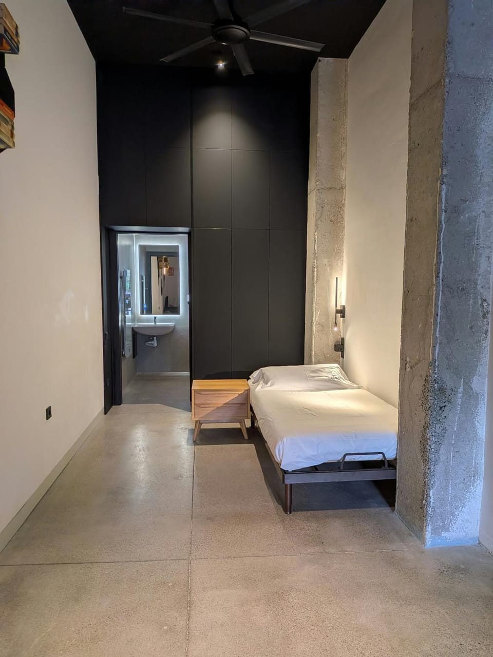 Crudo un Loft centrico de 50 m2 Apartment in Valencia
