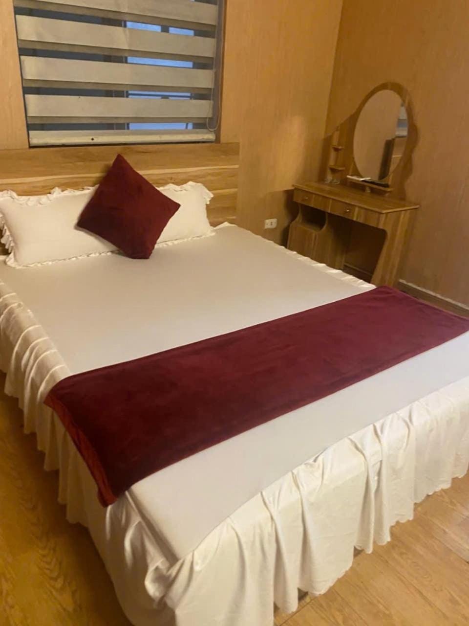 Thanh Lịch Homestay Bed and Breakfast in Hanoi