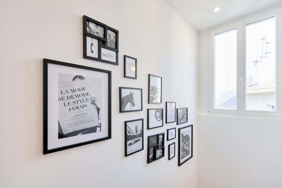 Skyline,Downtown Station, Terrace, Netflix Apartment in Reims