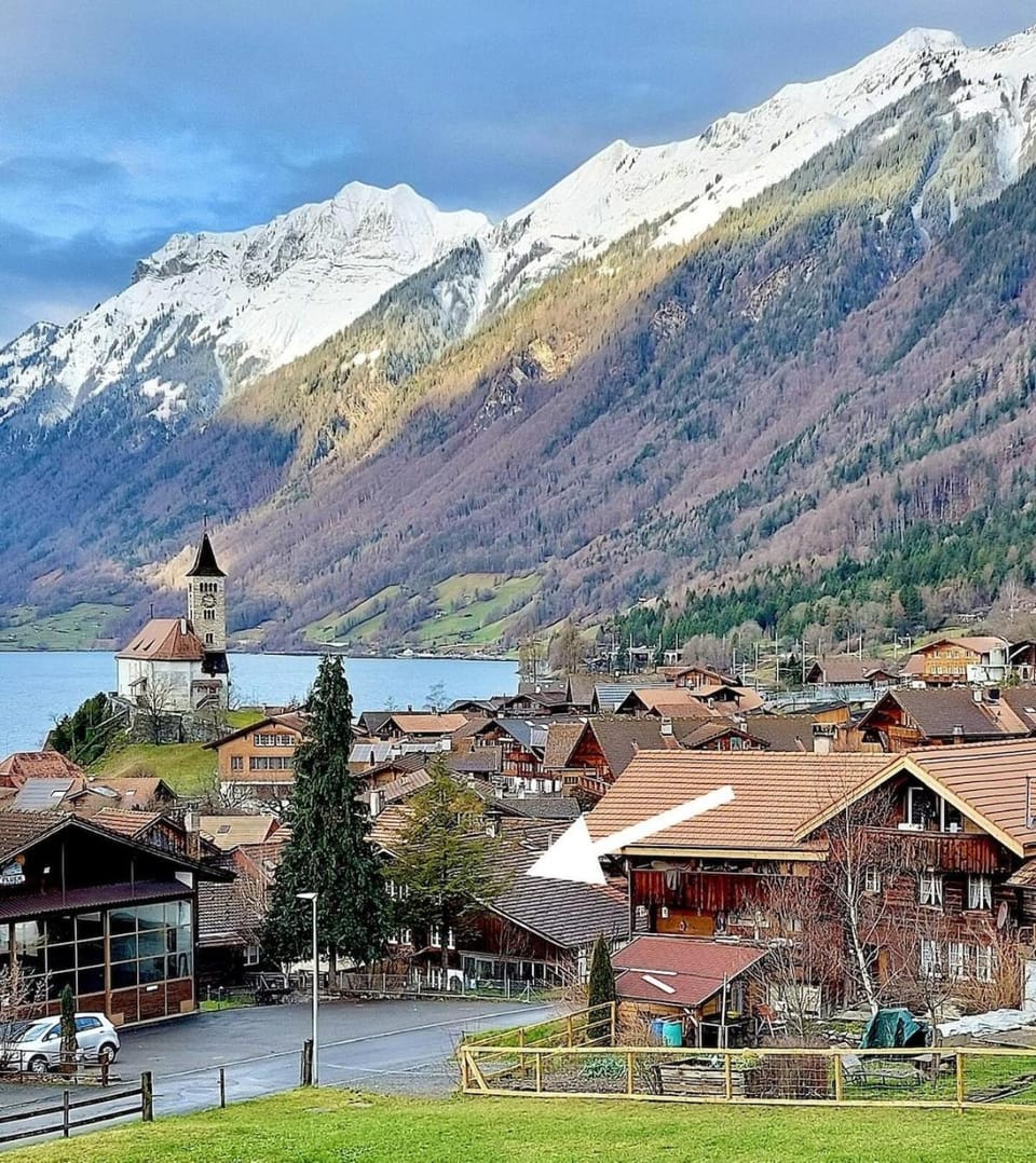 Lovely idyllic apartment close to the Lake Apartment in Canton of Bern (Region)