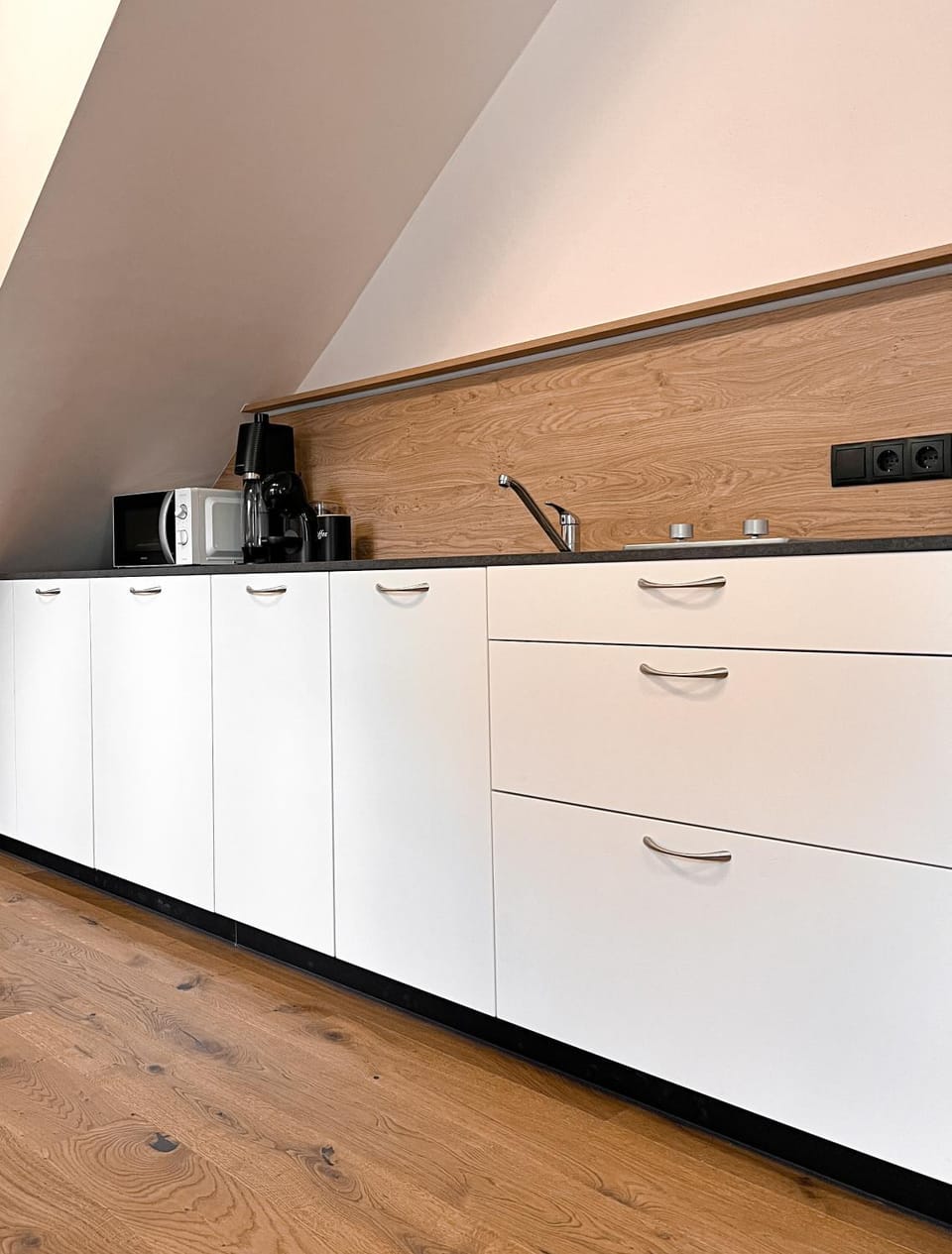Kitchen or kitchenette, stove