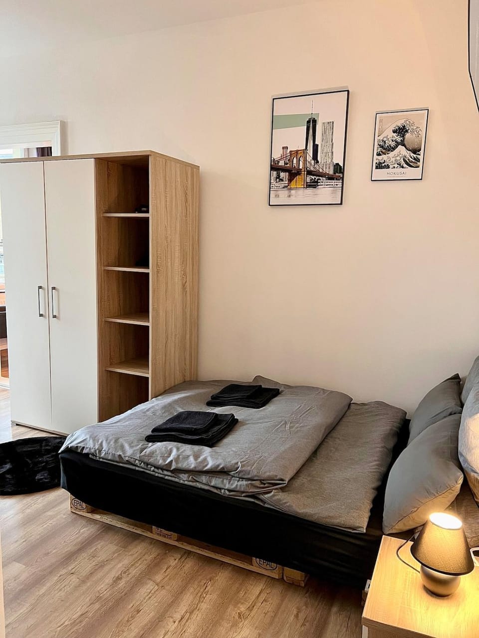 Bed, Photo of the whole room, Bedroom, wardrobe