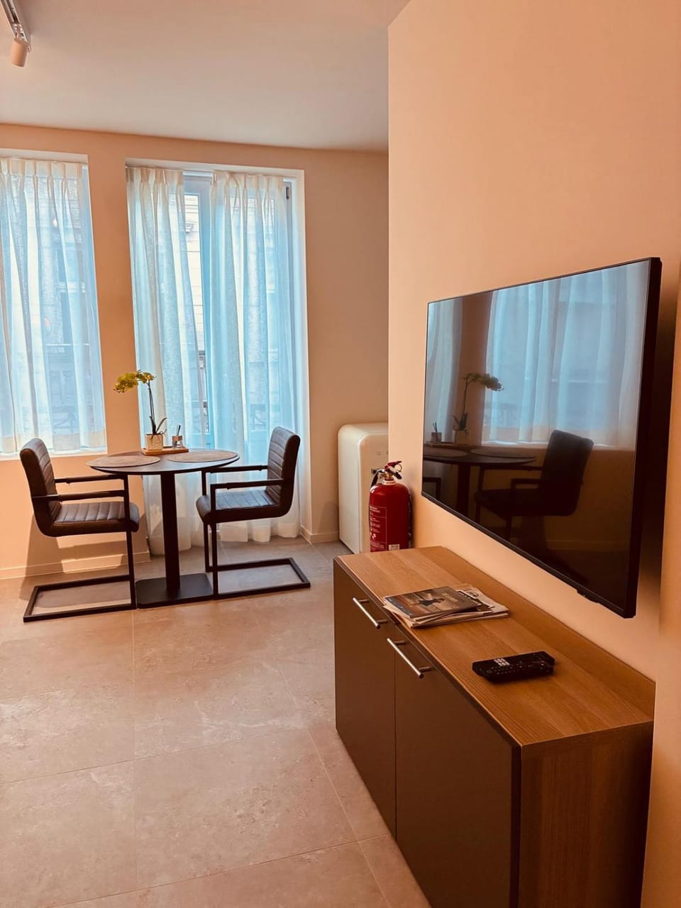 Christina's 1 bed - Second floor WITH BALCONY Apartment in Ostend