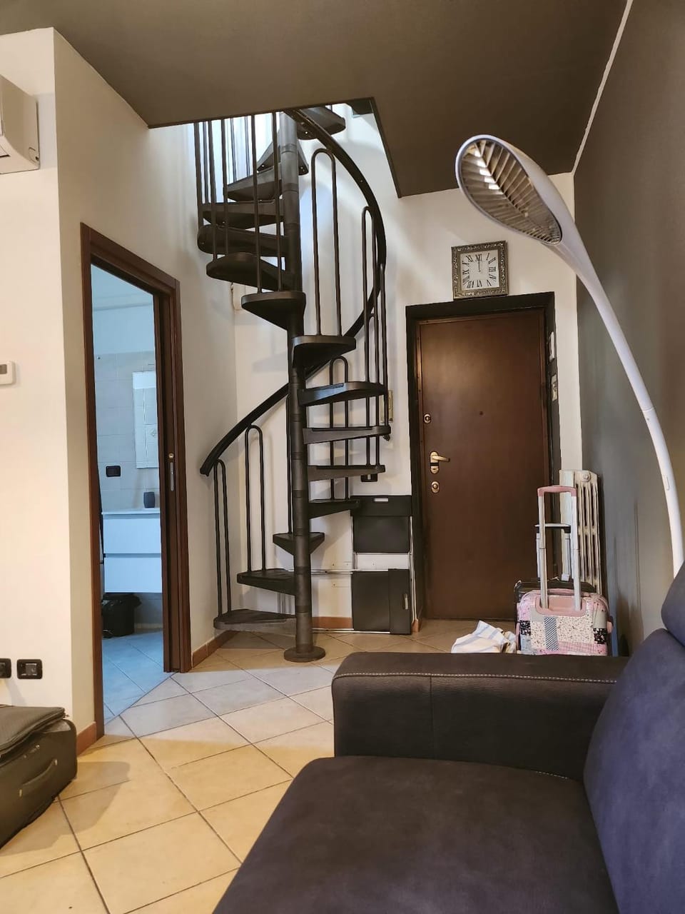 Facade/entrance, Living room