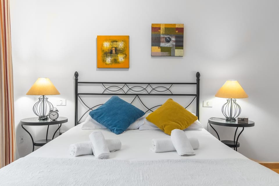 Home2Book Bright Retreat with Pool, Sardina Beach Apartment in Comarca Norte
