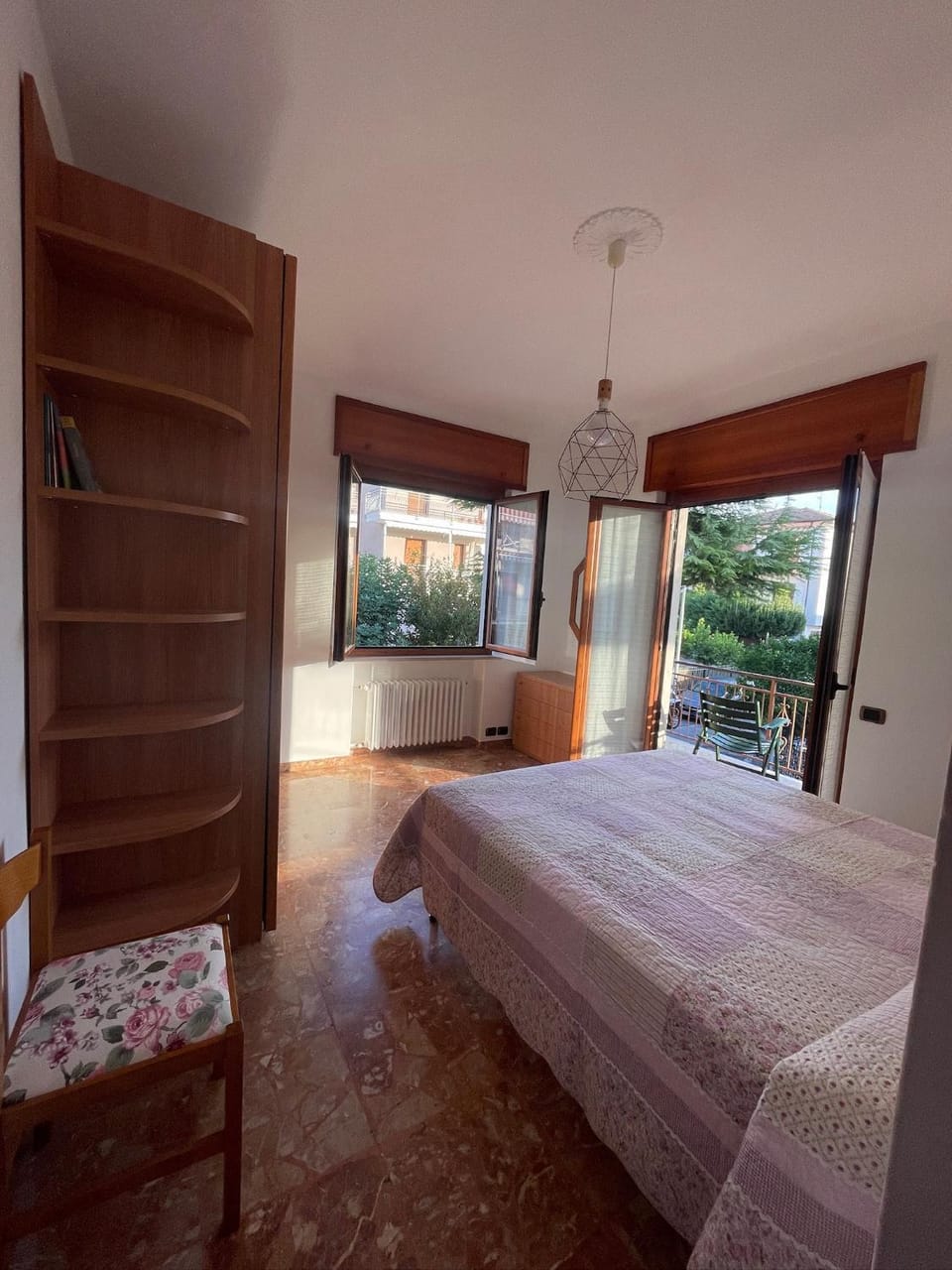Balcony/Terrace, Bedroom, internet, air conditioner