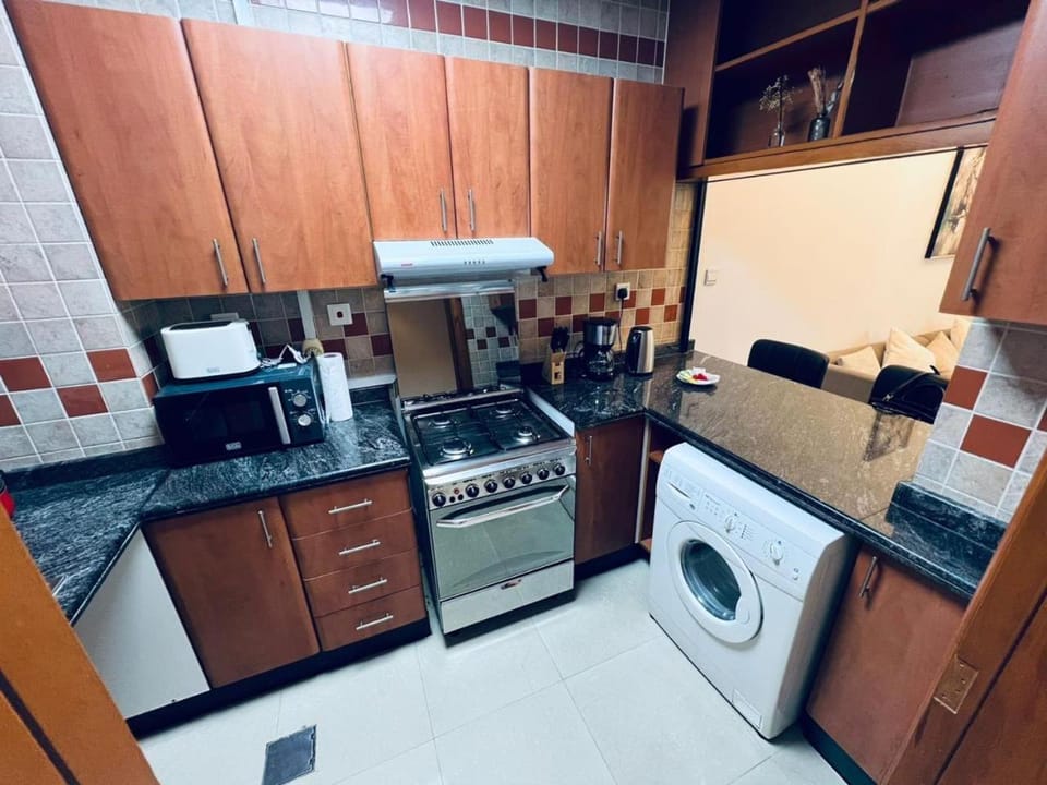Coffee/tea facilities, Kitchen or kitchenette, washing machine