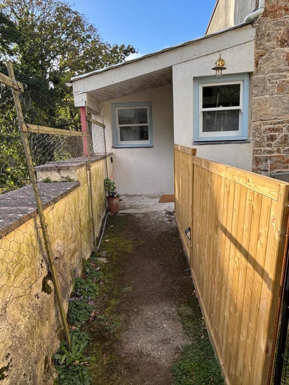 Property building, Facade/entrance
