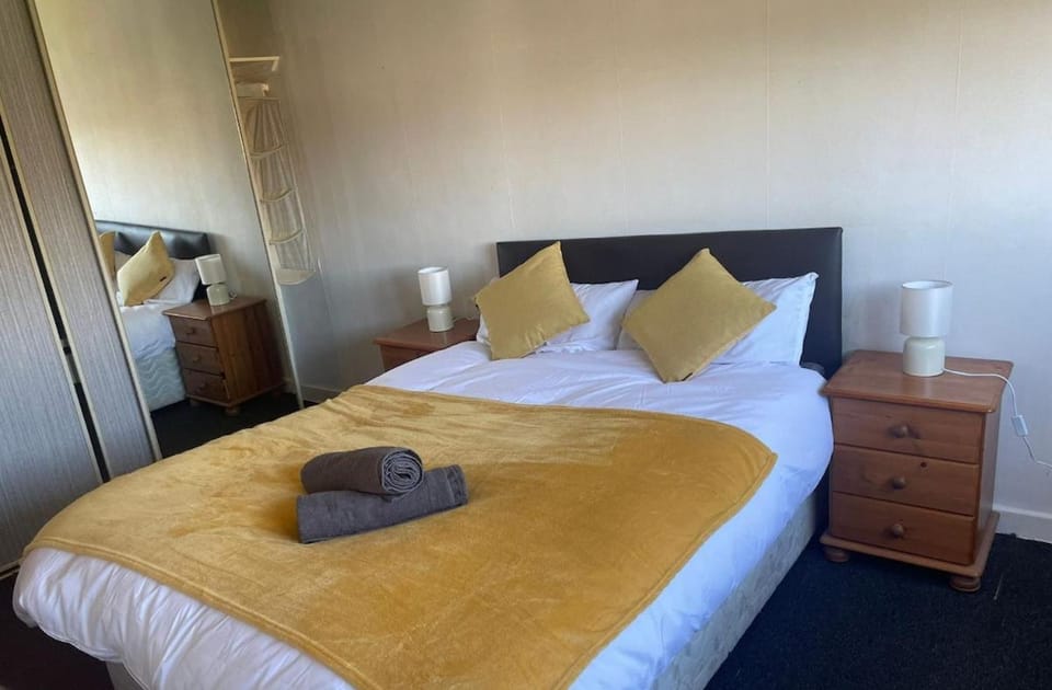 Free Parking - Sleeps 6 - Central - Good Location Apartment in Edinburgh