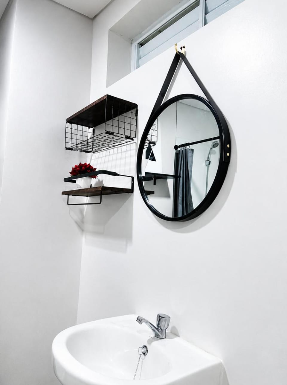 Condo Near Mactan Airport Apartment in Lapu-Lapu City