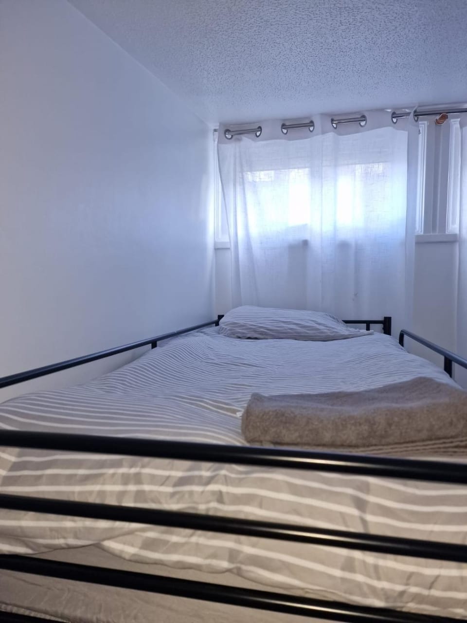 Rooms in London Apartment in London Borough of Southwark