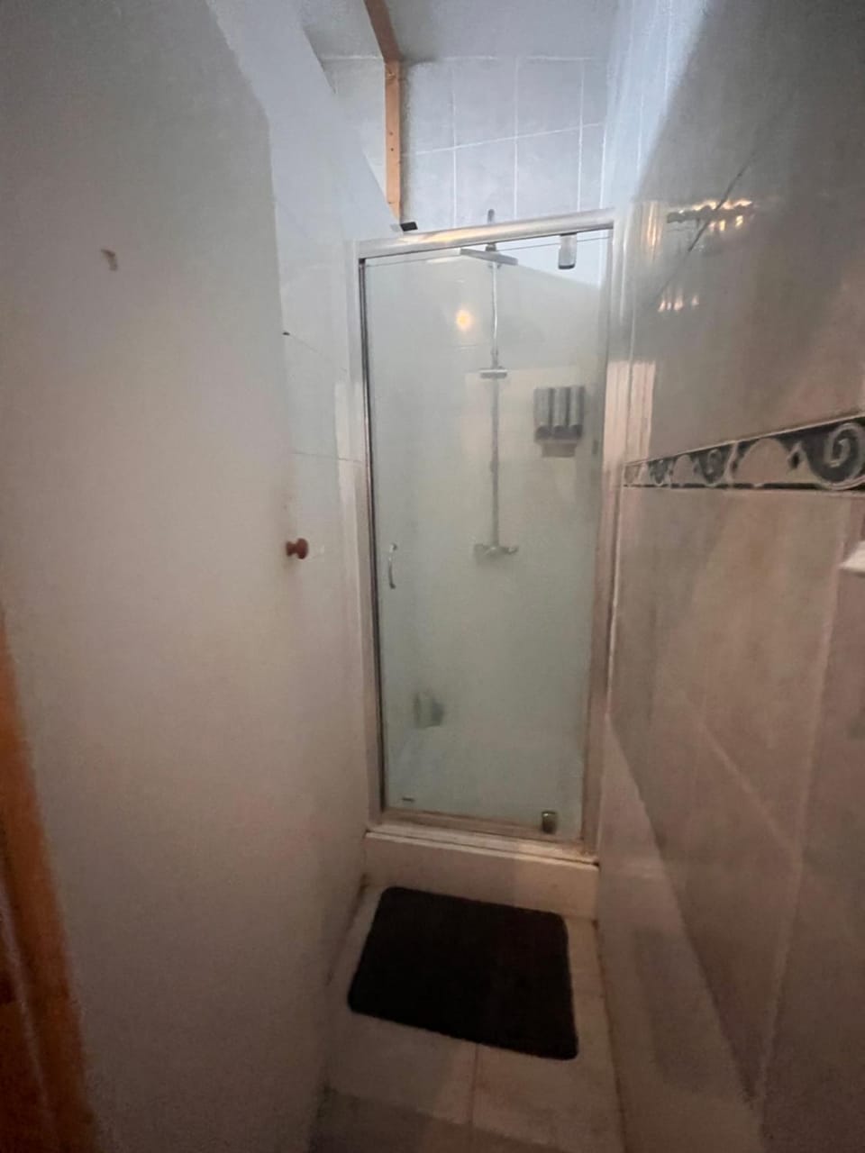 Budget Rooms & Beds in London Bed and Breakfast in London Borough of Southwark