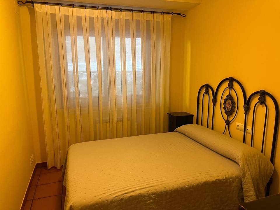 Living room, Bedroom