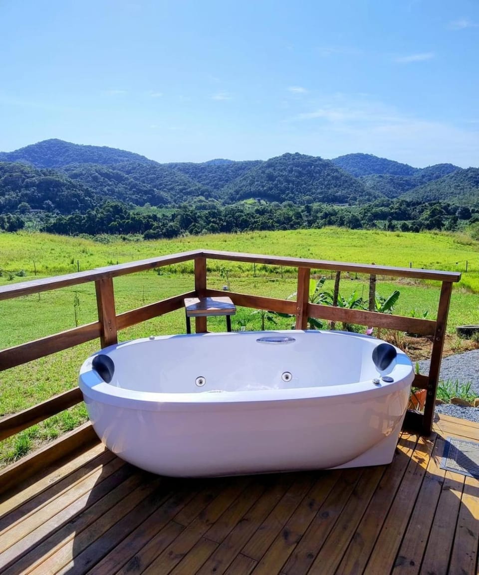 Hot Tub, Mountain view