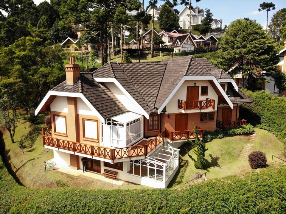 Property building, Day, Natural landscape, Garden