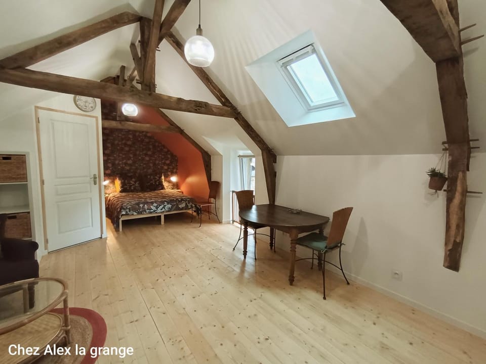 Living room, Bedroom