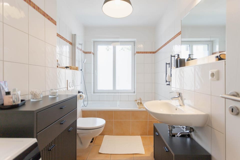 Bathroom, Living room
