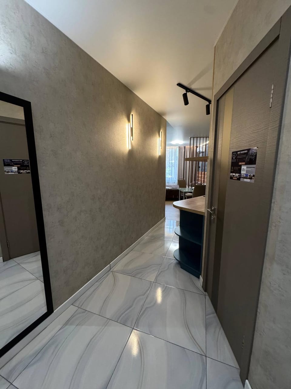 Arcadia Studio Grey Diamonds Apartment in Odessa