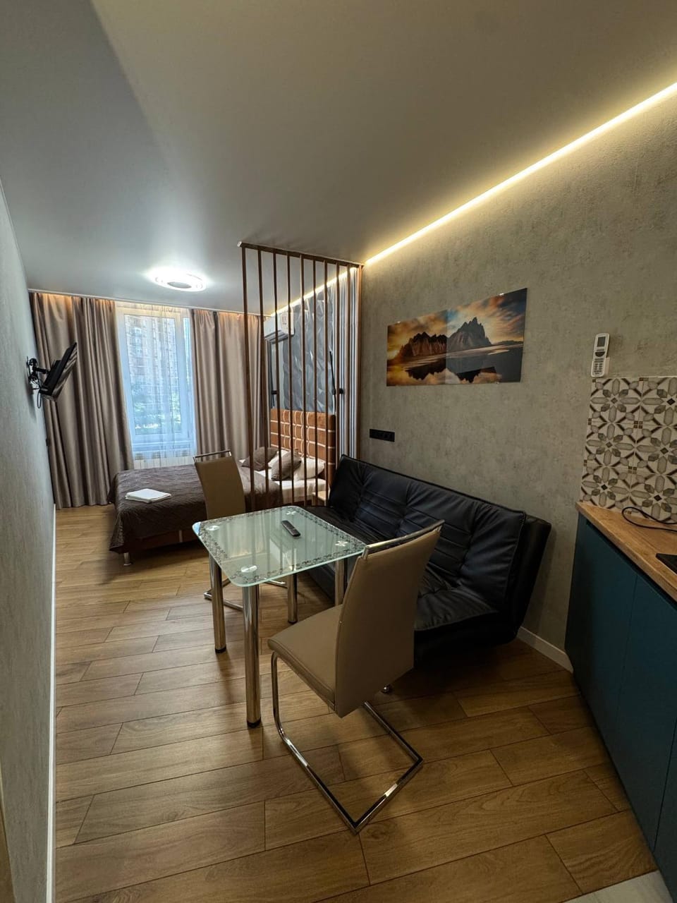 Arcadia Studio Grey Diamonds Apartment in Odessa