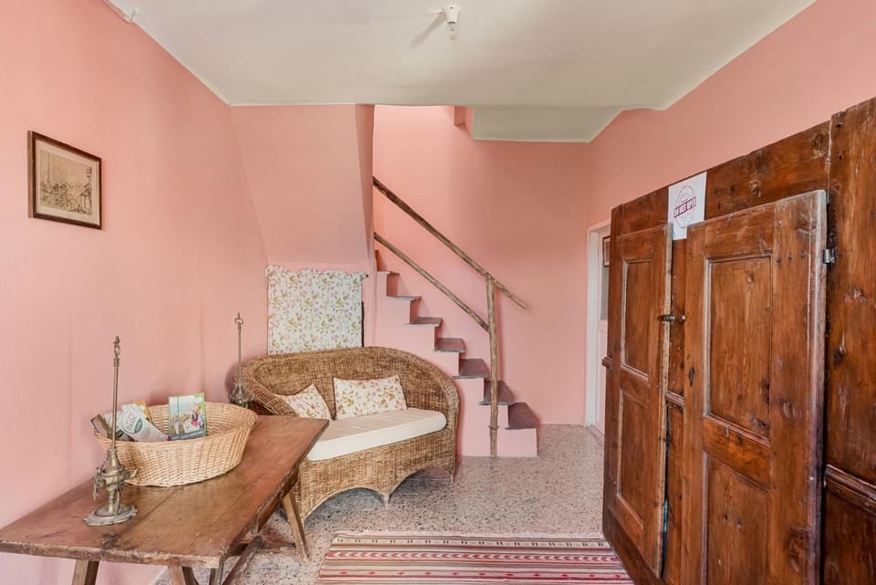 ilCeppo 5Terre Seaview Parking Apartment in La Spezia