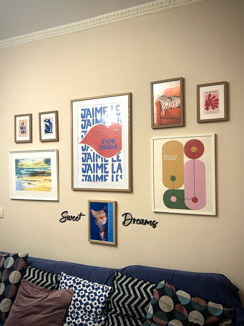 Living room, Decorative detail