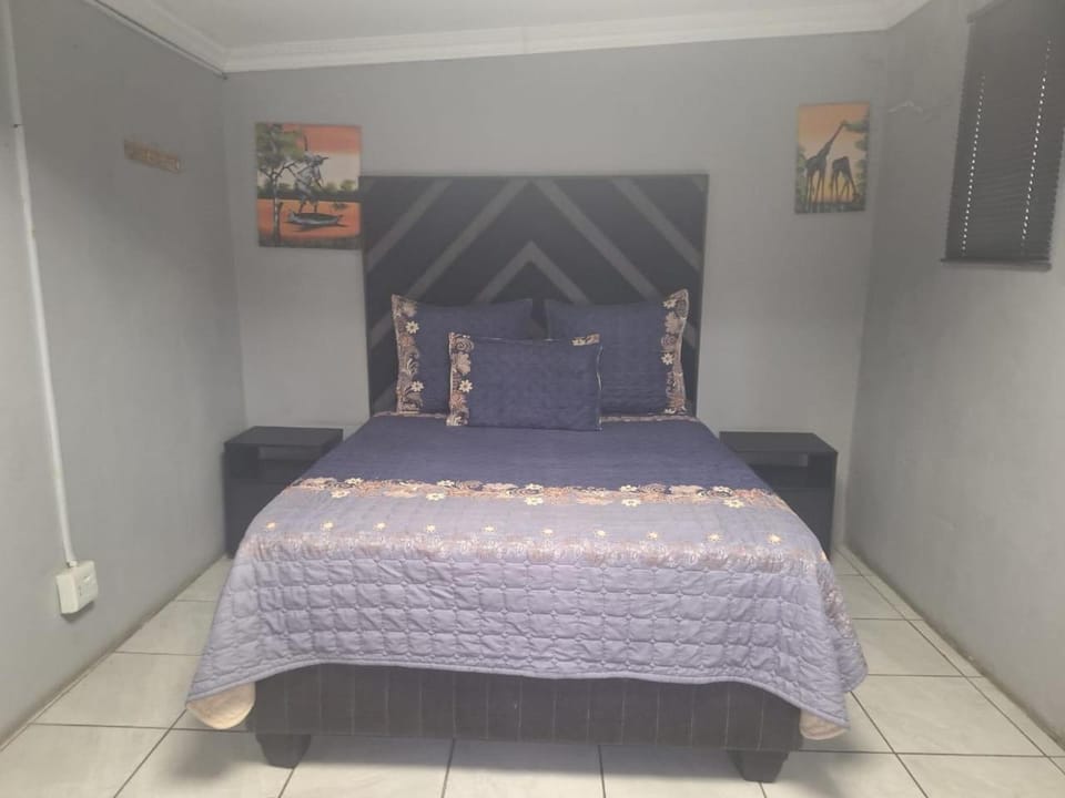 Taoana Guest House Bed and Breakfast in North West, South Africa