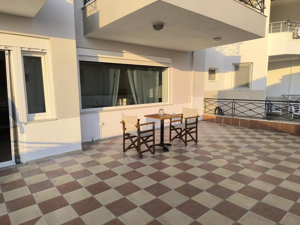 Day, Balcony/Terrace