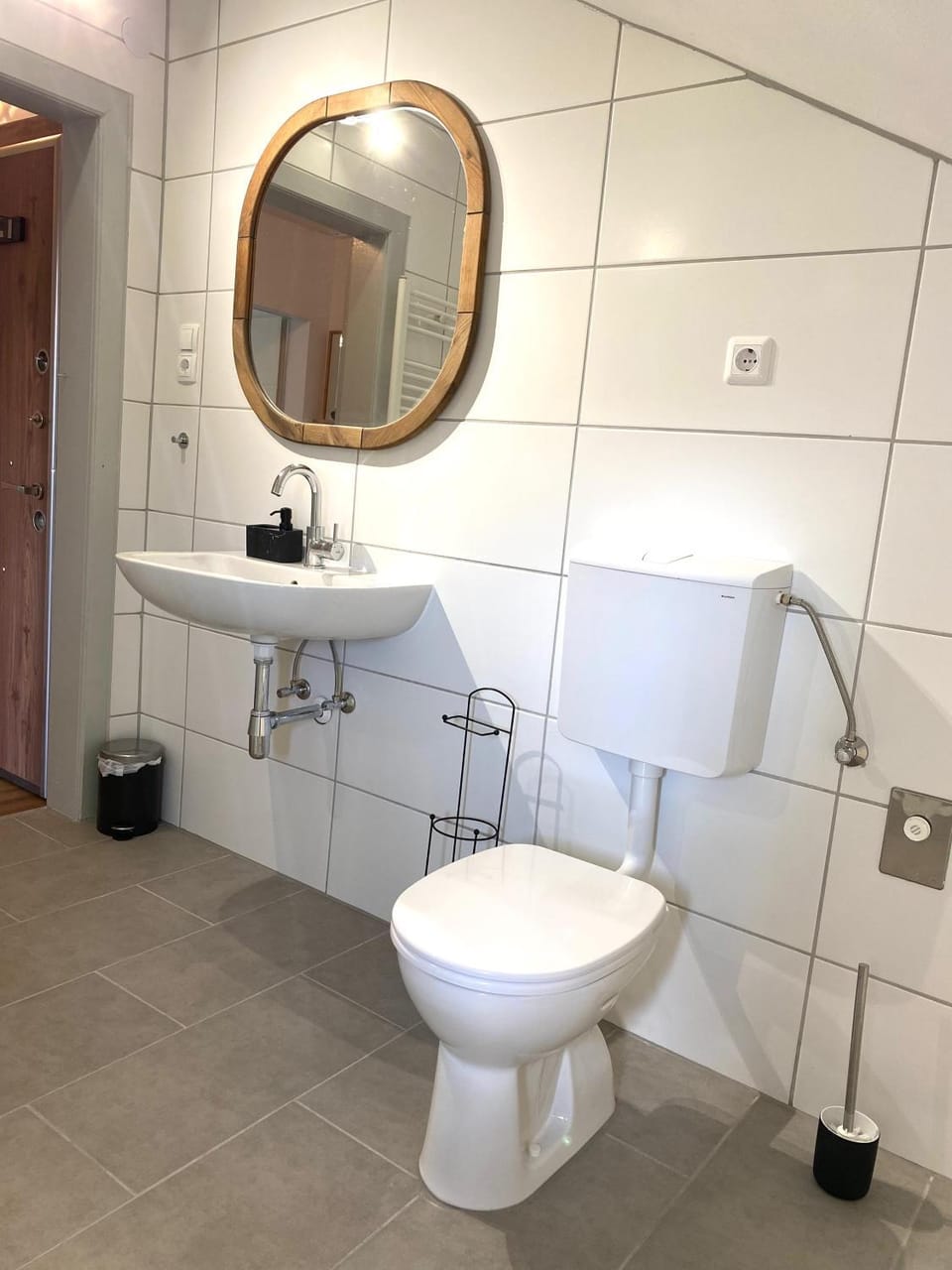 Toilet, Bathroom