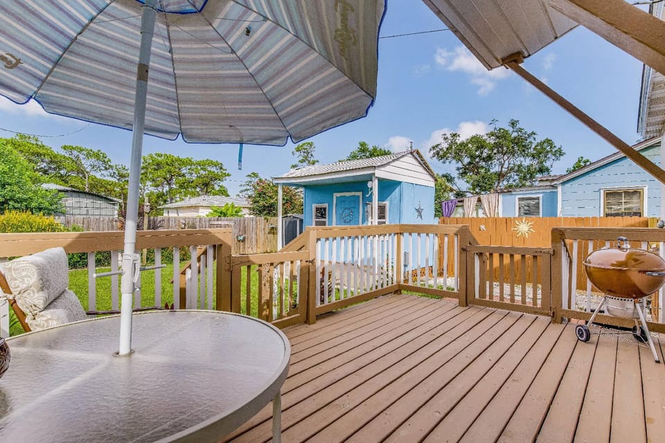 214 Payne Rd House in Navy Point