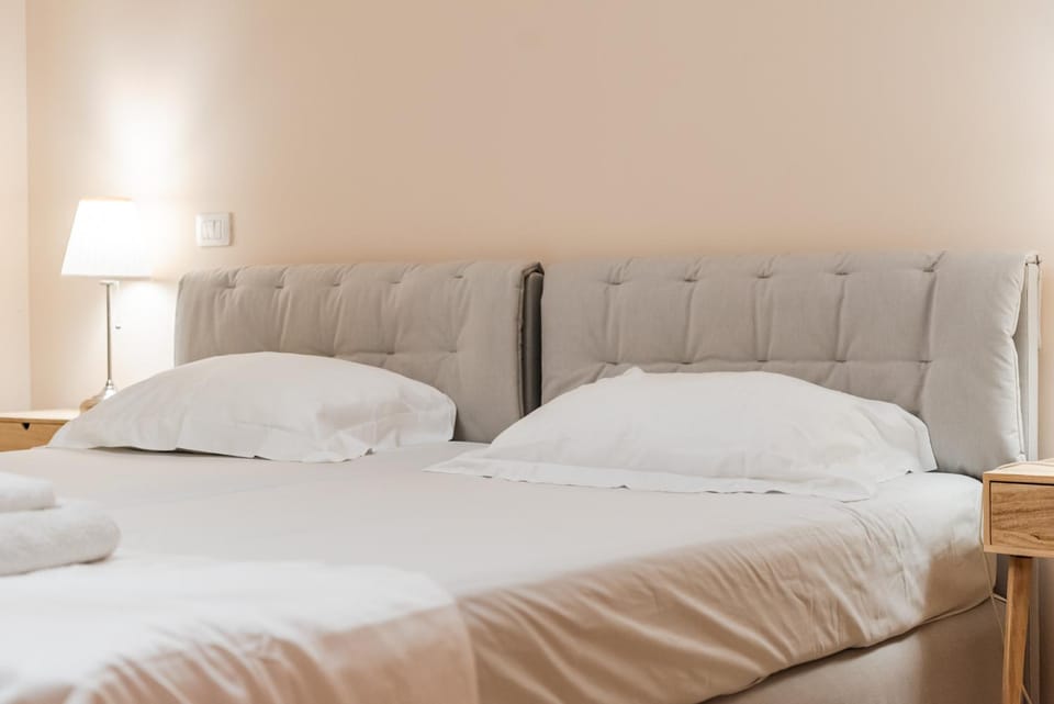 Marina Mirage Apartment by PikHost Apartment in Vlorë