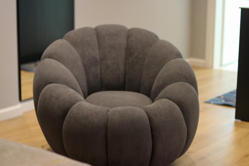 Decorative detail, Seating area, furniture