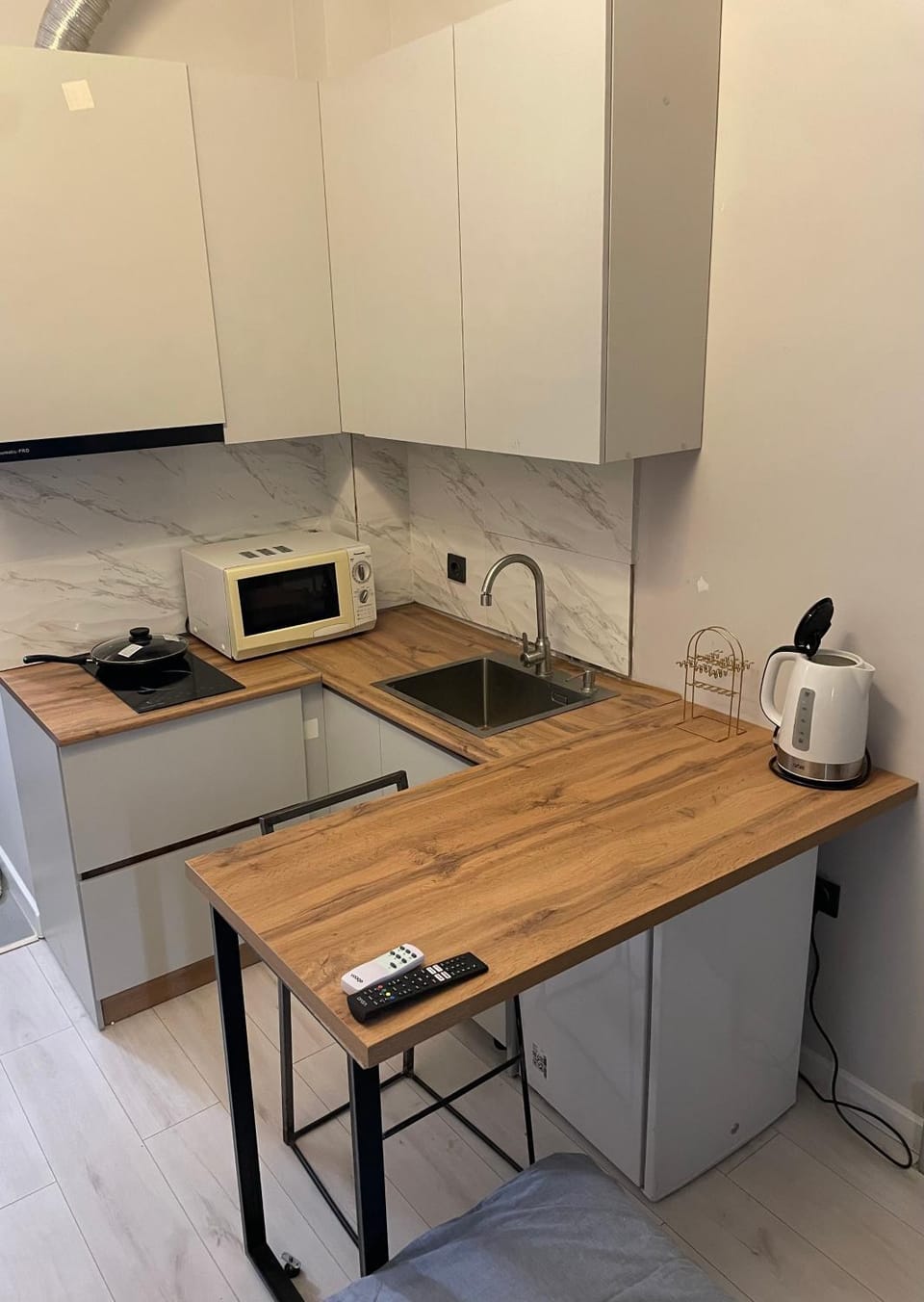 City Center Studio Apartment in Almaty