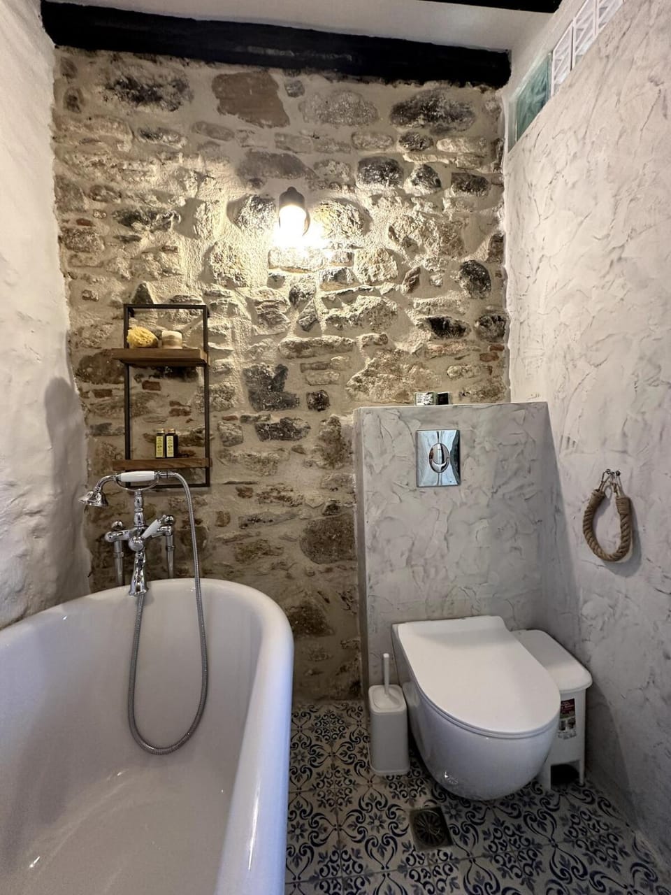 Toilet, Bathroom, Bath