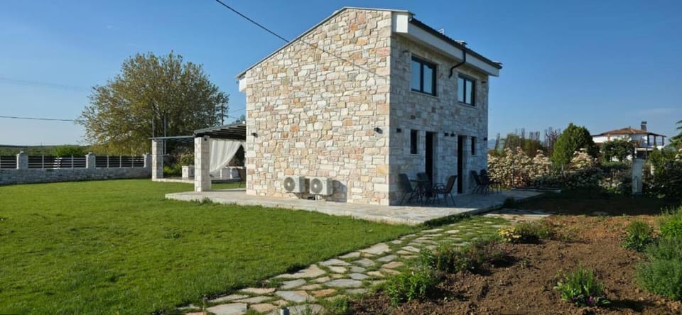 MiK & LENA Bed and Breakfast in Halkidiki
